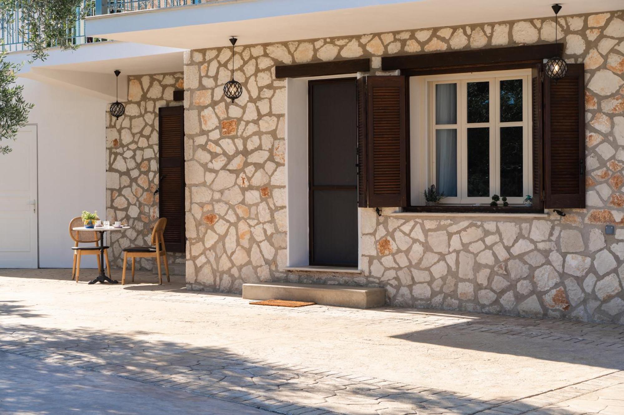 Manoir Dennise Vila Agrilia